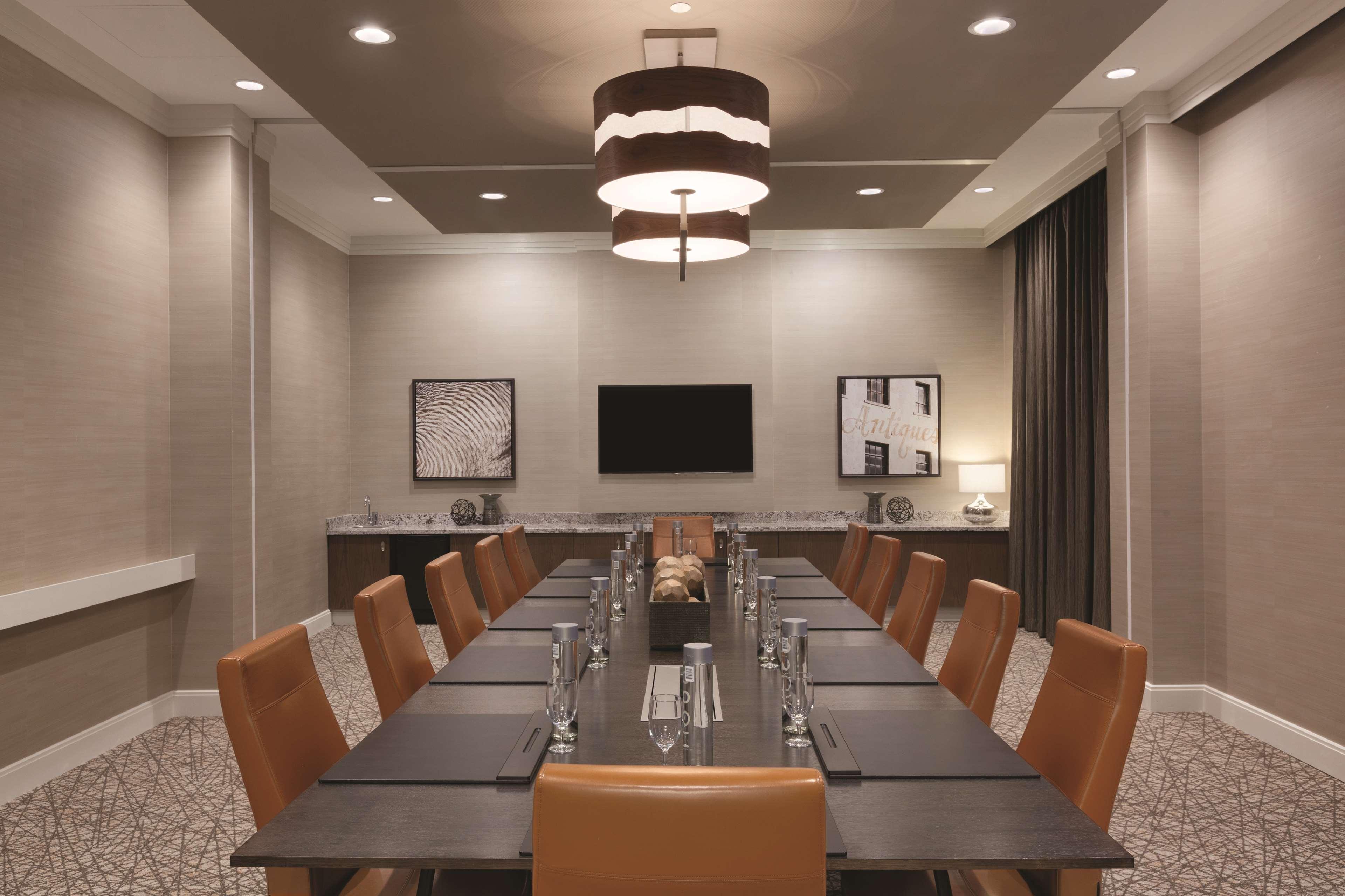 Embassy Suites Oklahoma City Downtown/Medical Center Екстер'єр фото