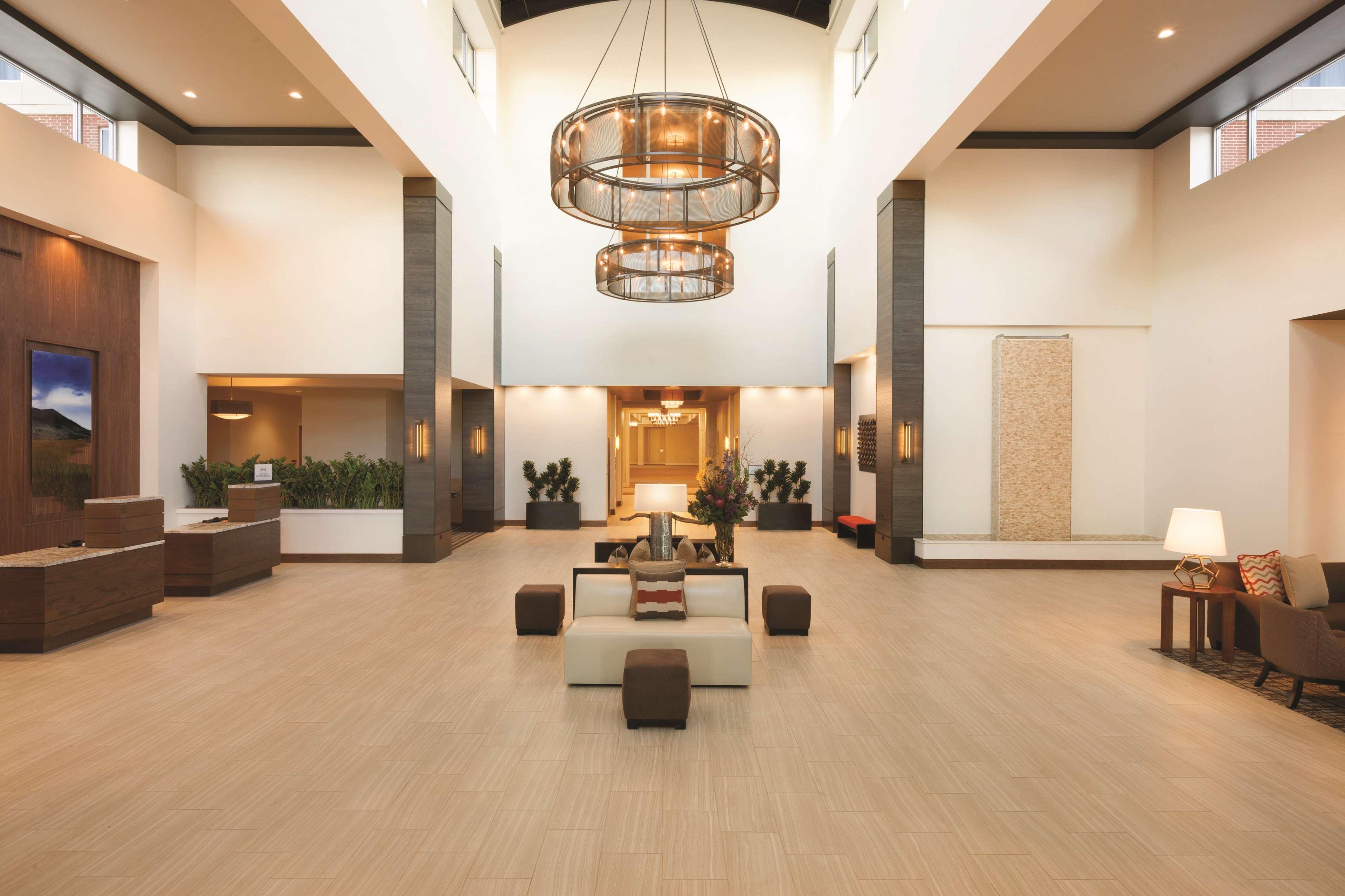 Embassy Suites Oklahoma City Downtown/Medical Center Екстер'єр фото