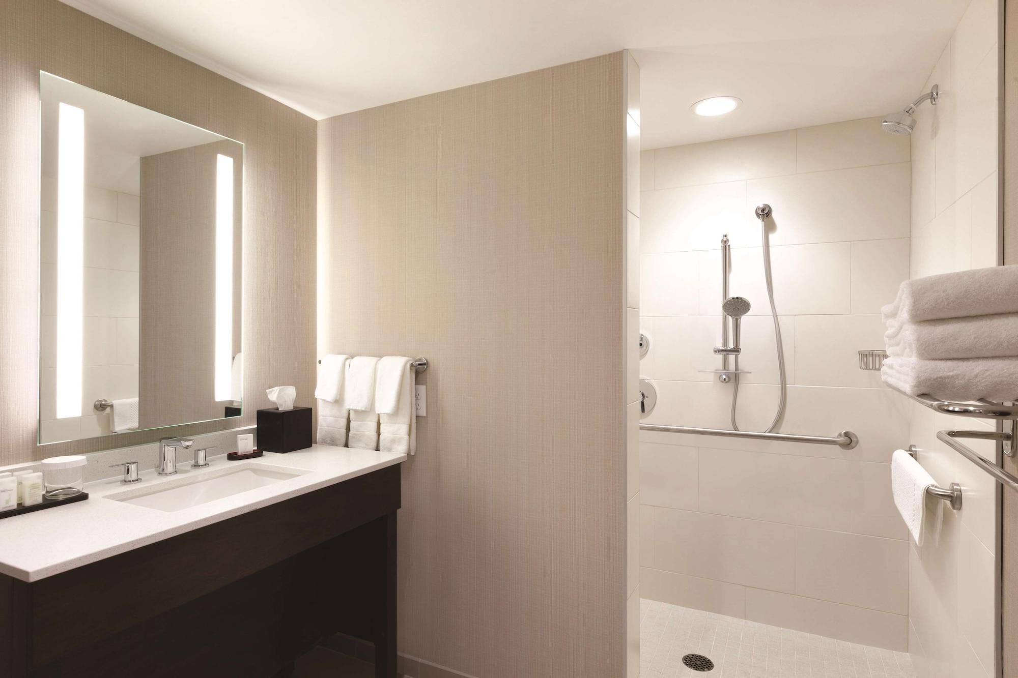 Embassy Suites Oklahoma City Downtown/Medical Center Екстер'єр фото