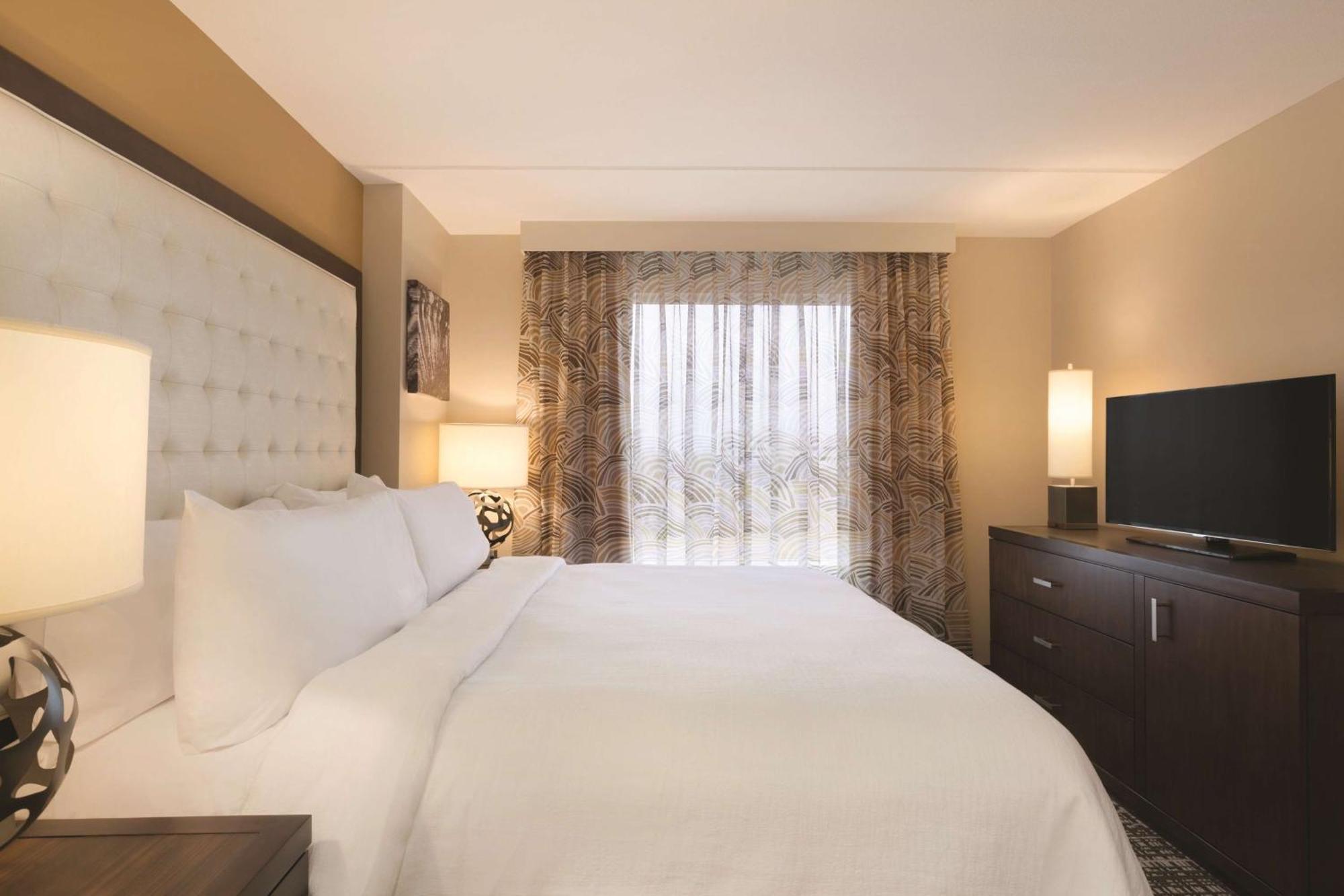 Embassy Suites Oklahoma City Downtown/Medical Center Екстер'єр фото